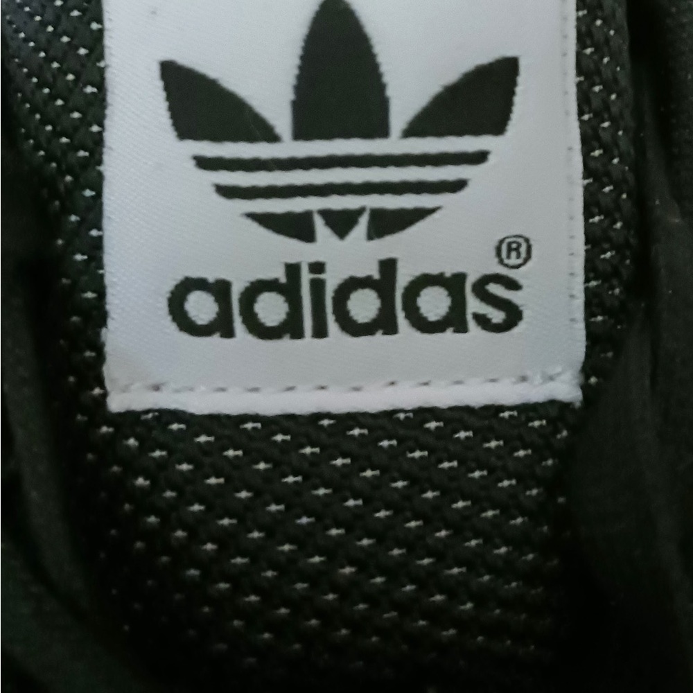 Adidas Men's Black and White Graphic Sneakers - Picture 8 of 12